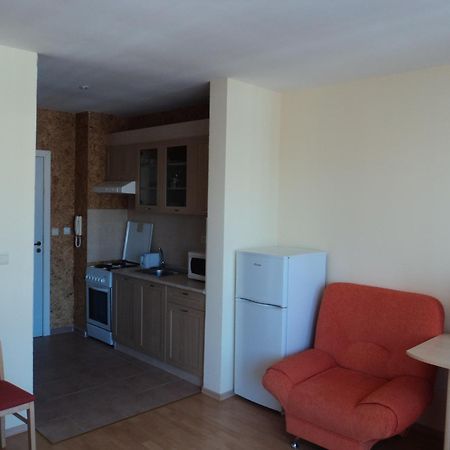 Privillege Fort Noks Beach Apartments Elenite Bagian luar foto