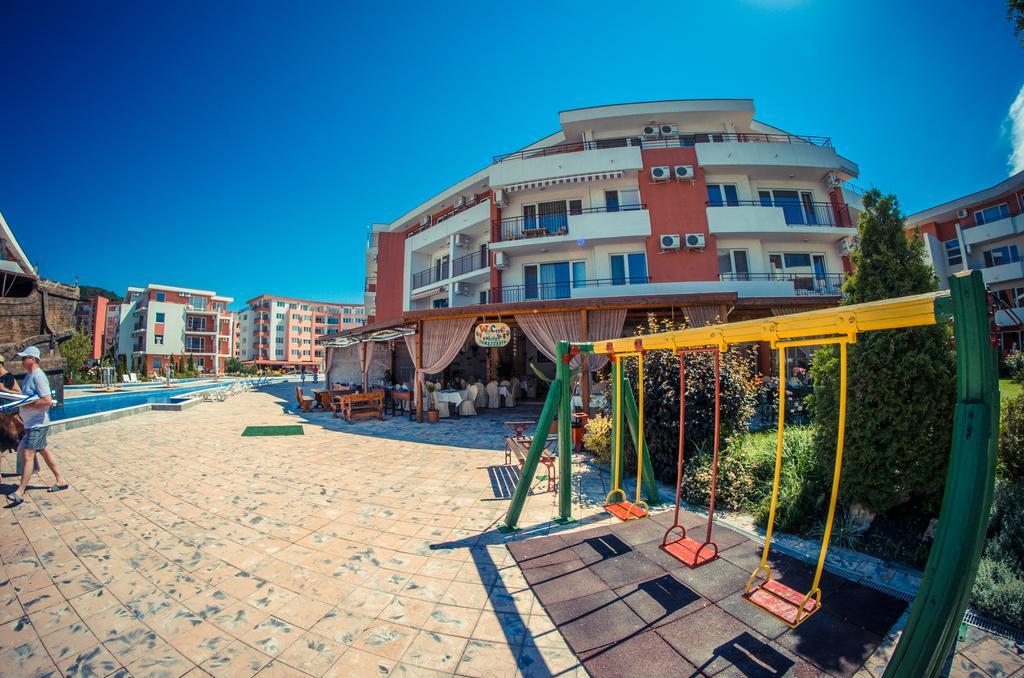 Privillege Fort Noks Beach Apartments Elenite Bagian luar foto