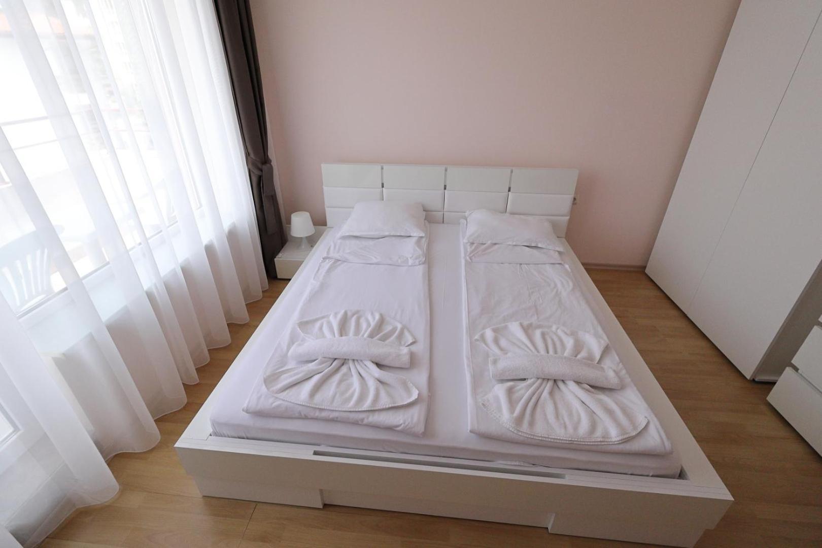Privillege Fort Noks Beach Apartments Elenite Bagian luar foto