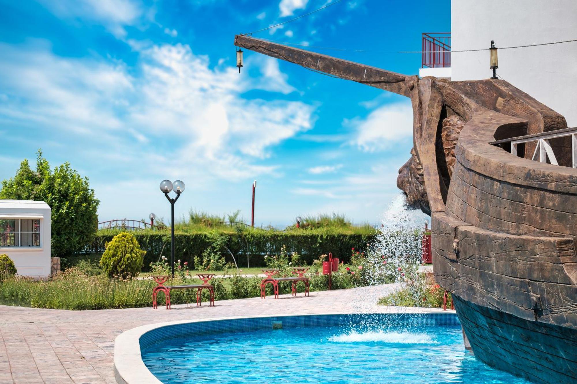 Privillege Fort Noks Beach Apartments Elenite Bagian luar foto