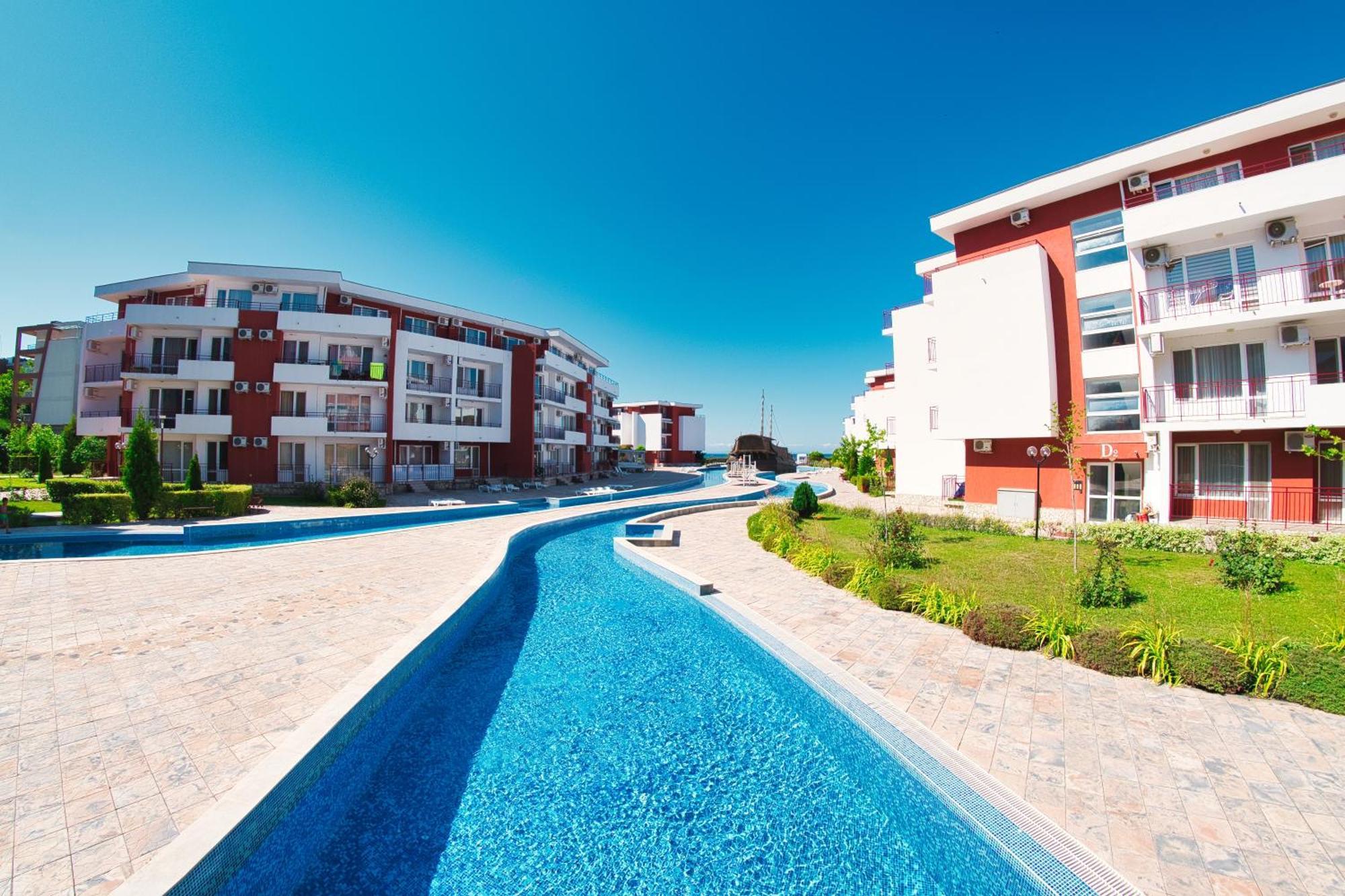 Privillege Fort Noks Beach Apartments Elenite Bagian luar foto