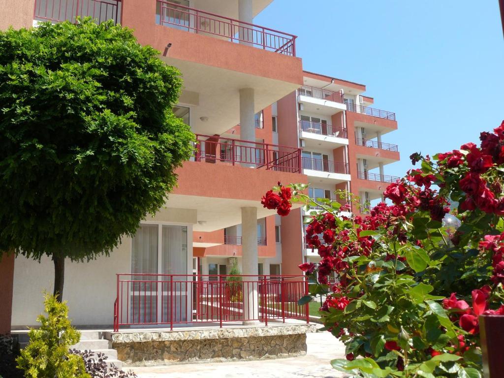 Privillege Fort Noks Beach Apartments Elenite Bagian luar foto