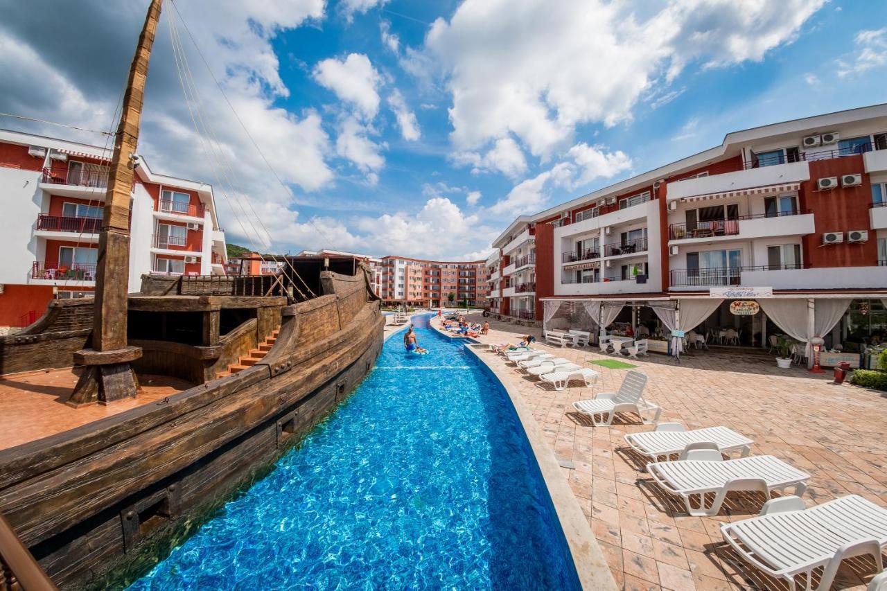 Privillege Fort Noks Beach Apartments Elenite Bagian luar foto