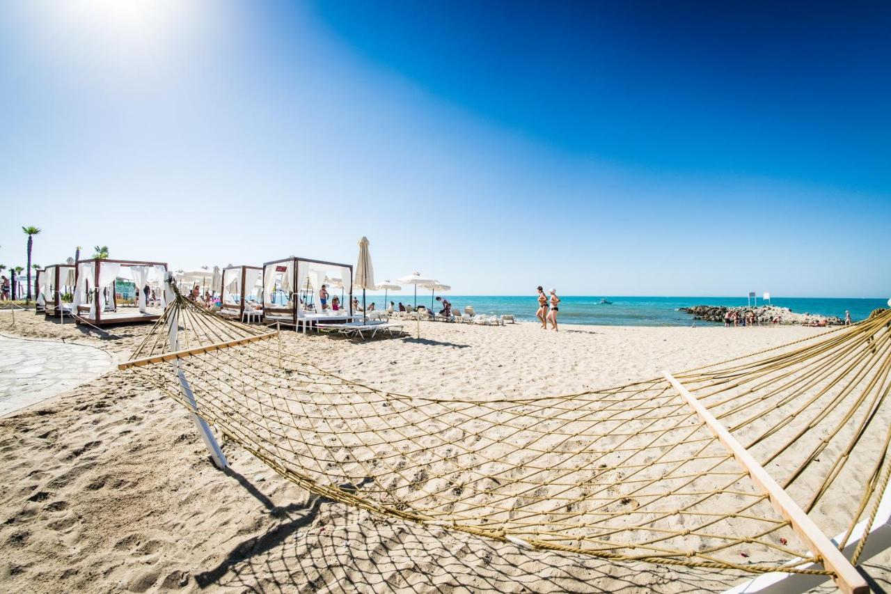 Privillege Fort Noks Beach Apartments Elenite Bagian luar foto